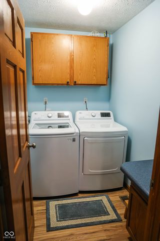 298 Lake Drive, Greenwood, IN 46142