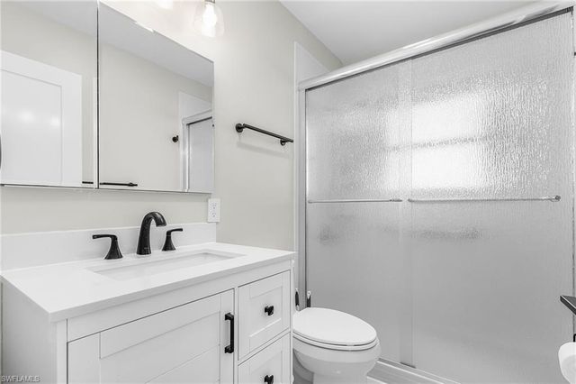 5731 Lauder ST, Fort Myers Beach, FL 33931