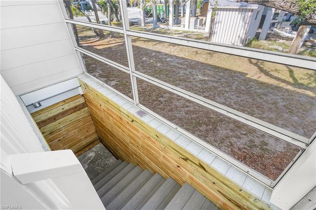 5731 Lauder ST, Fort Myers Beach, FL 33931