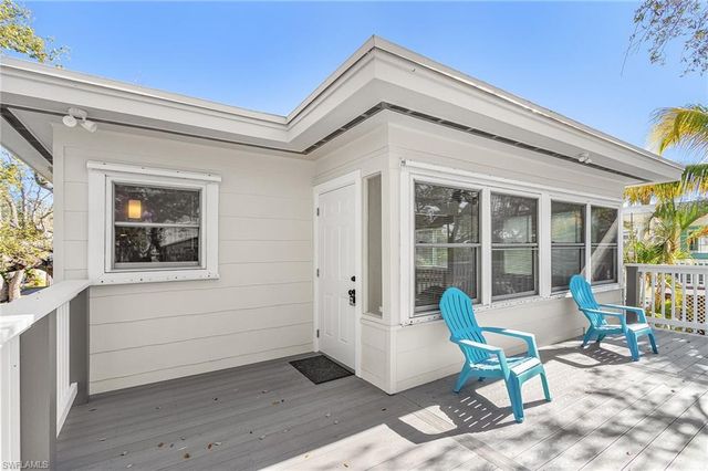 5731 Lauder ST, Fort Myers Beach, FL 33931