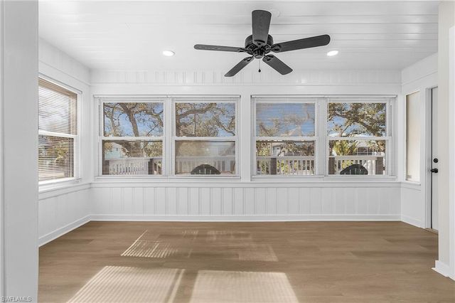 5731 Lauder ST, Fort Myers Beach, FL 33931