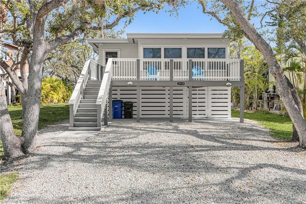 5731 Lauder ST, Fort Myers Beach, FL 33931