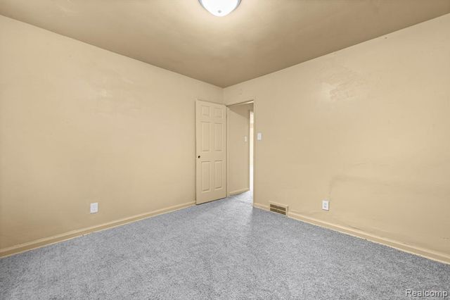 10270 Beaconsfield Street, Detroit, MI 48224