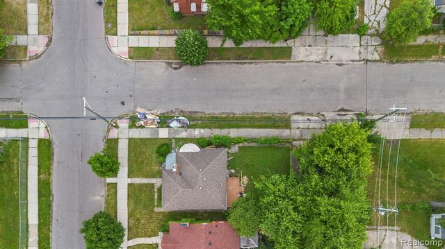 10270 Beaconsfield Street, Detroit, MI 48224