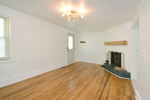 220 E James Street, Lawrence Twp, MI 49064