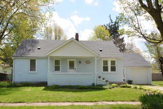 220 E James Street, Lawrence Twp, MI 49064