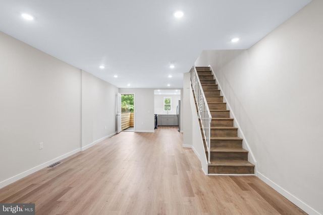 1603 E HUNTING PARK AVE, Philadelphia, PA 19124