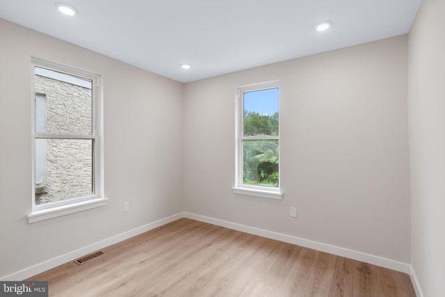 1603 E HUNTING PARK AVE, Philadelphia, PA 19124