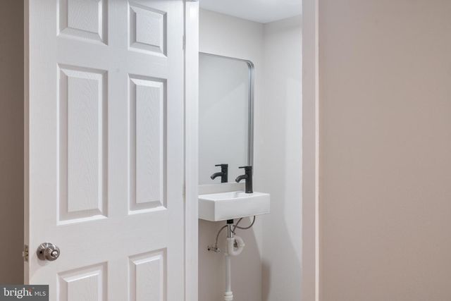 1603 E HUNTING PARK AVE, Philadelphia, PA 19124