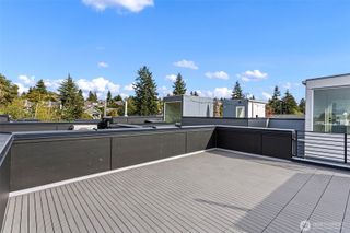 6318 41st Avenue SW #4, Seattle, WA 98136