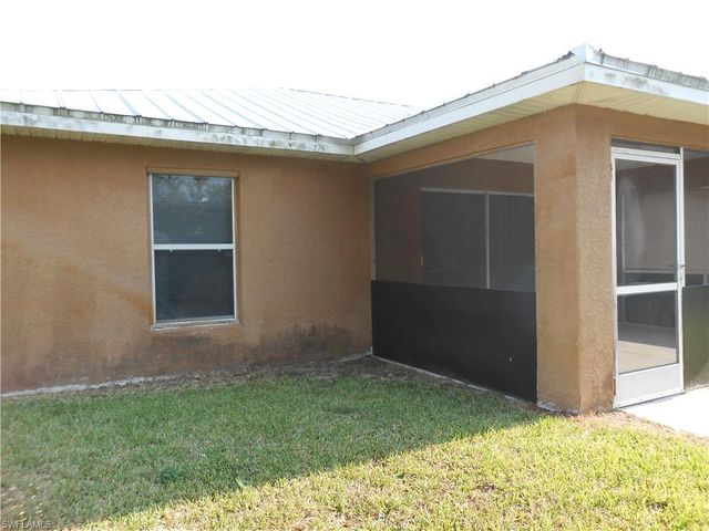 1221 Belair ST E, Lehigh Acres, FL 33974