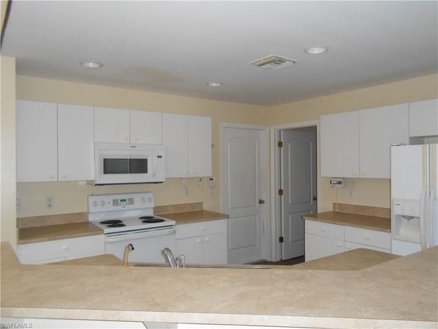1221 Belair ST E, Lehigh Acres, FL 33974