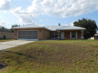 1221 Belair ST E, Lehigh Acres, FL 33974