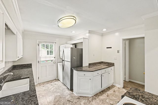 1868 Robinhill Court, Tucker, GA 30084