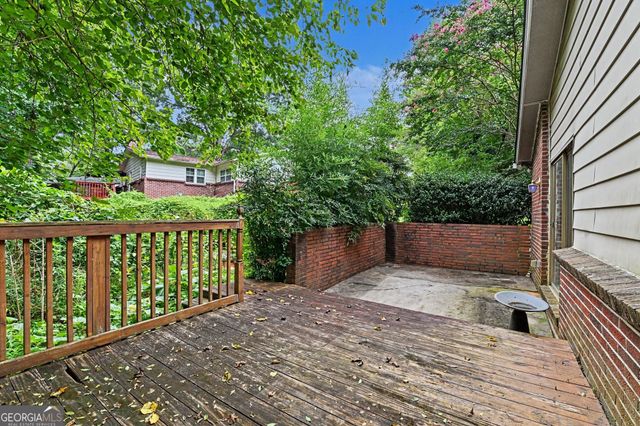 1868 Robinhill Court, Tucker, GA 30084