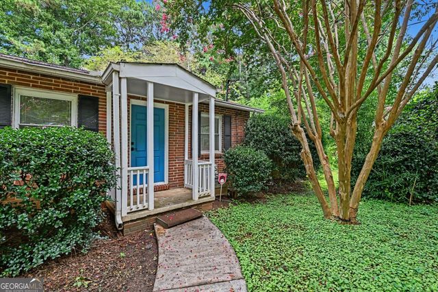 1868 Robinhill Court, Tucker, GA 30084