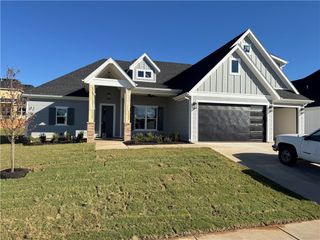 2726 Amaris Avenue, Lowell, AR 72745