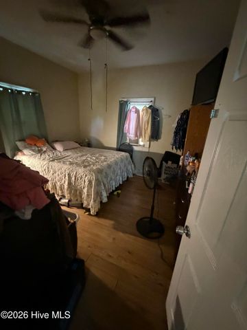 618 N 11th Street, Wilmington, NC 28401