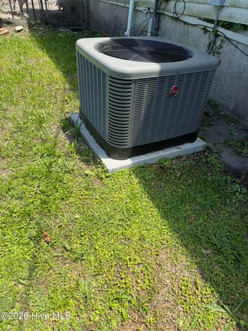 618 N 11th Street, Wilmington, NC 28401