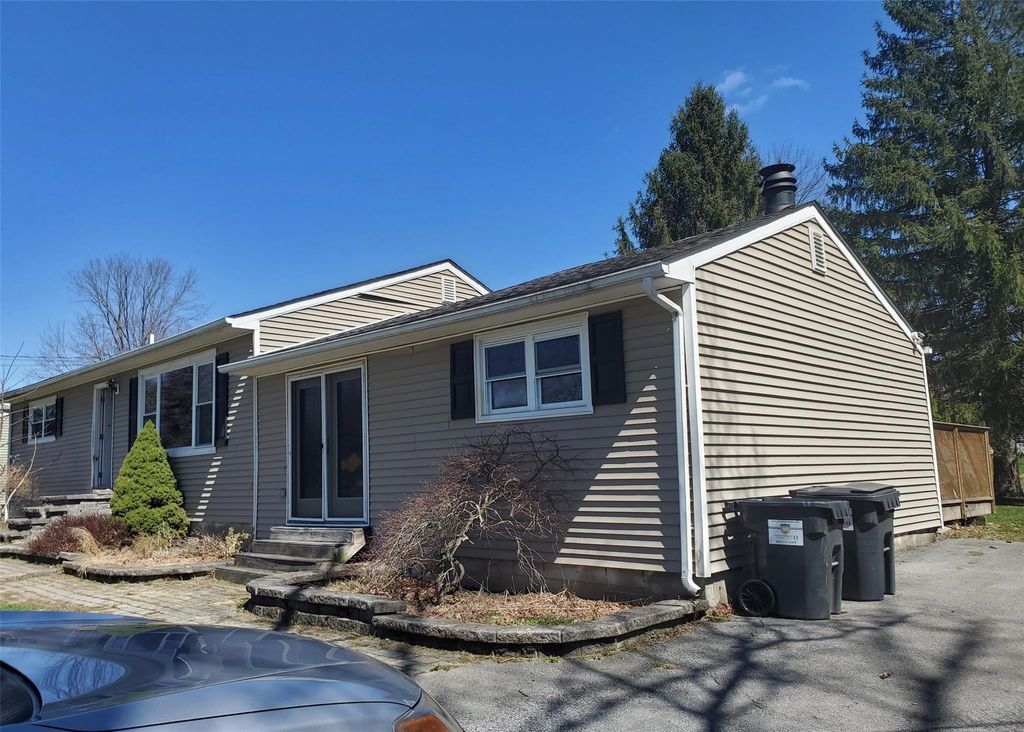 34 Alfred Place, Walden, NY 12586