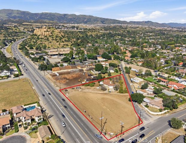 10721 Andora, Chatsworth, CA 91311