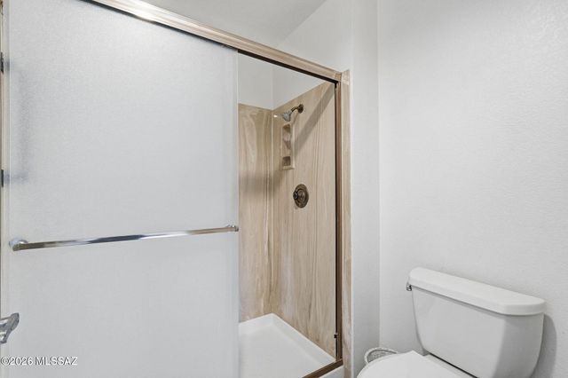 13924 N Green Tree Drive, Oro Valley, AZ 85755