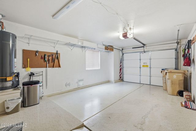 13924 N Green Tree Drive, Oro Valley, AZ 85755