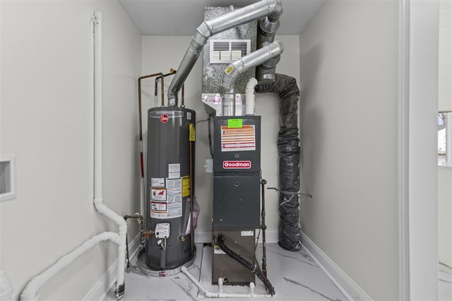 6180 Cordell Street, Romulus, MI 48174