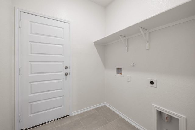 248 Feathers ST, Jarrell, TX 76537