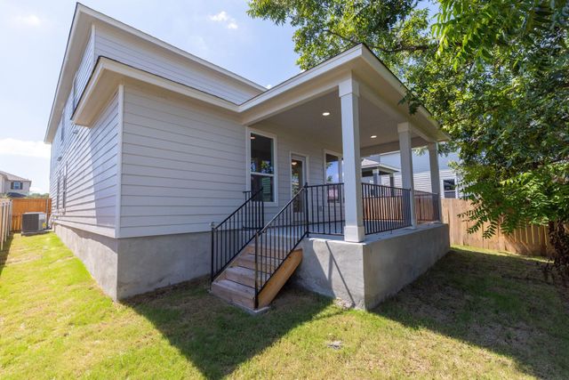 248 Feathers ST, Jarrell, TX 76537