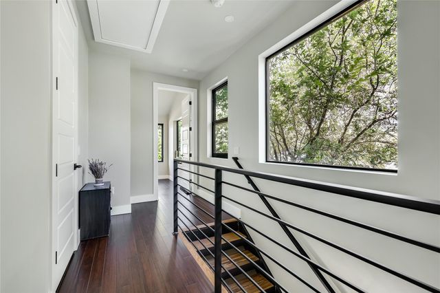 706 Valdez ST 2, Austin, TX 78741