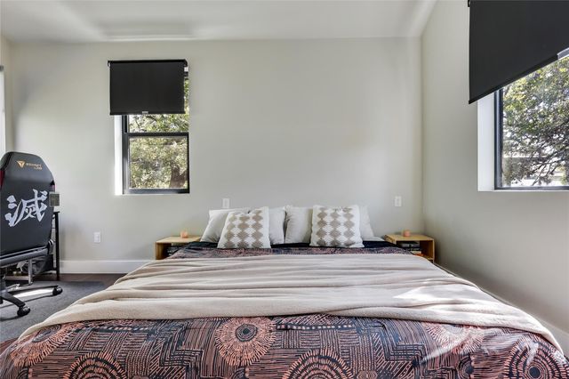 706 Valdez ST 2, Austin, TX 78741