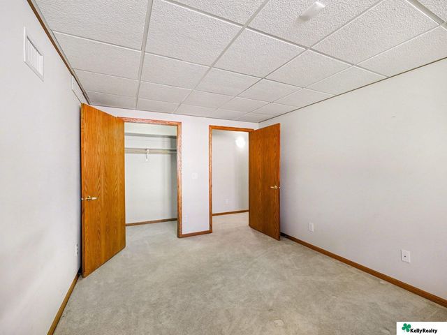 15024 Spaulding Street, Omaha, NE 68116