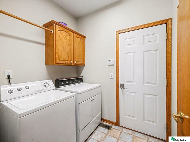 15024 Spaulding Street, Omaha, NE 68116