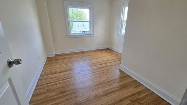 1156 S Champion Avenue, Columbus, OH 43206
