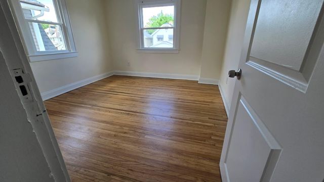 1156 S Champion Avenue, Columbus, OH 43206