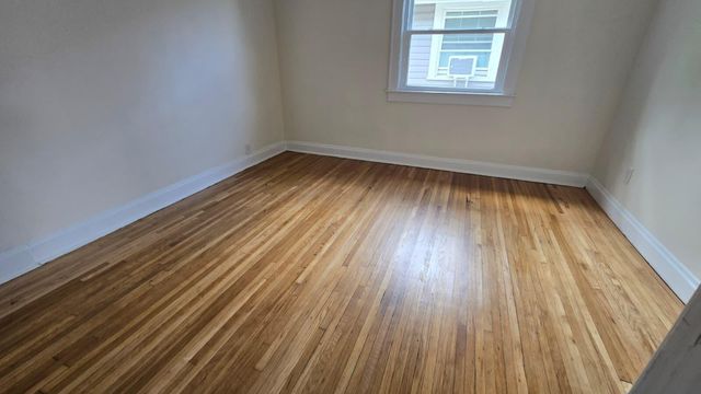 1156 S Champion Avenue, Columbus, OH 43206