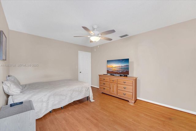 3013 Willow Ln 260, Hollywood, FL 33021