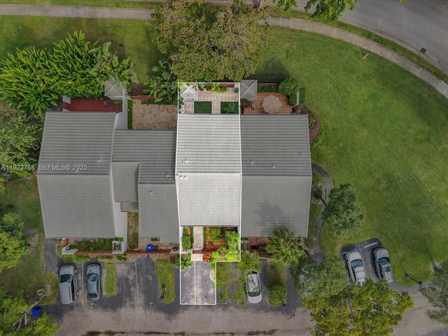 3013 Willow Ln 260, Hollywood, FL 33021