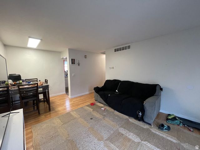 1069 W WENCO DR, Salt Lake City, UT 84104