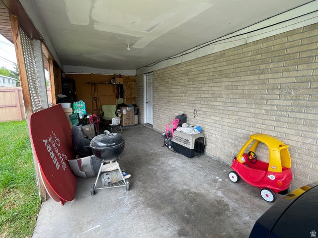1069 W WENCO DR, Salt Lake City, UT 84104