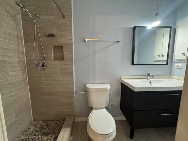 11447 Coral Hills Drive, Dallas, TX 75229