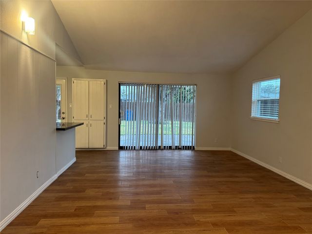 11447 Coral Hills Drive, Dallas, TX 75229