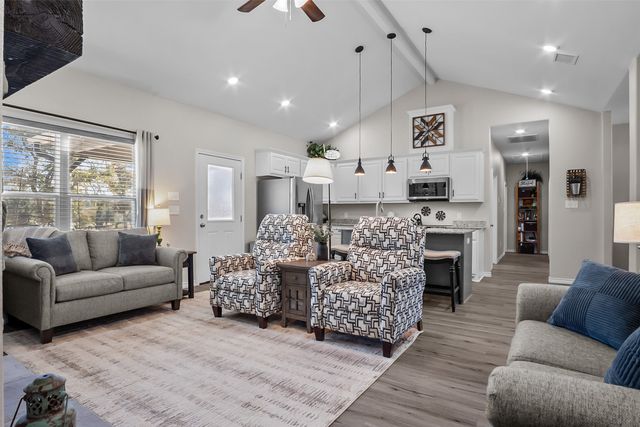 805 Carter Lane, Santo, TX 76472