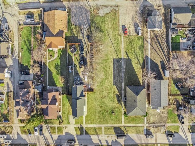 1413 20th Street, North Chicago, IL 60064