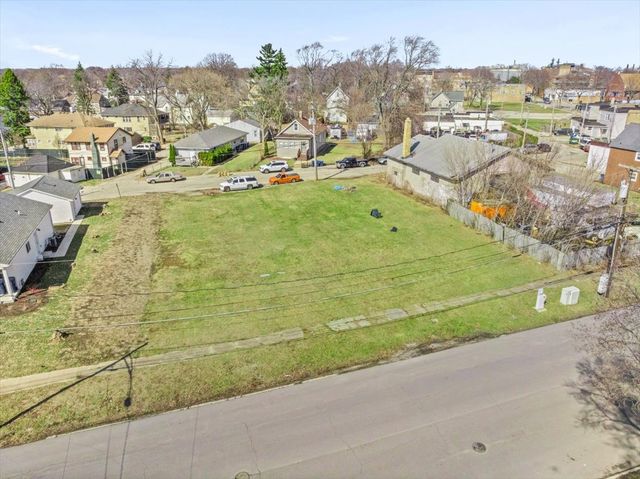 1413 20th Street, North Chicago, IL 60064