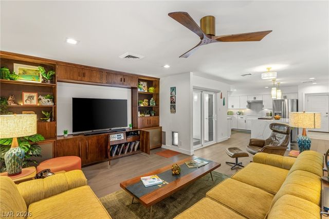 1601 South 6 Street, Las Vegas, NV 89104