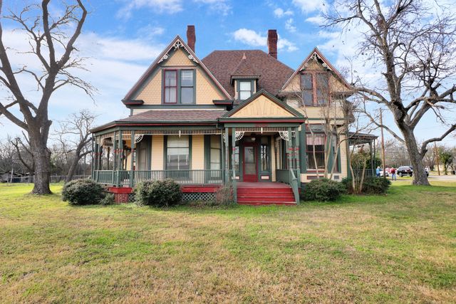 200 S Colorado Street, Whitney, TX 76692