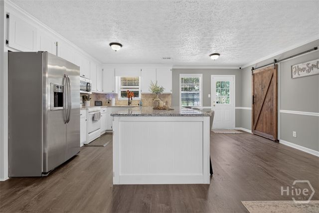 216 Brooks Lane, Winder, GA 30680
