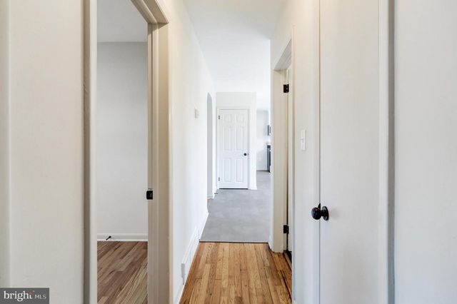 254 BLUE ROCK RD, Millersville, PA 17551